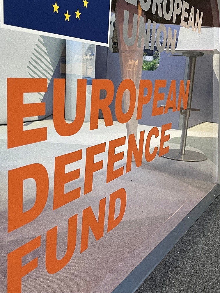 Πρωτοβουλίες της Κομισιόν για την ευρωπαϊκή άμυνα – Παρουσία της Επιτροπής στη DEFEA